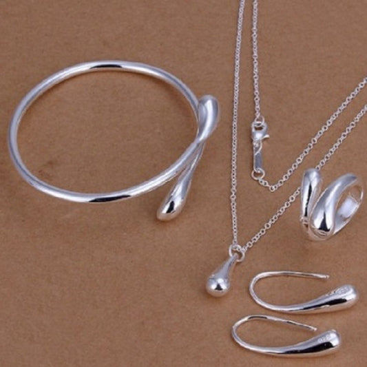 Mild Luxury Retro Silver Jewelry Suit