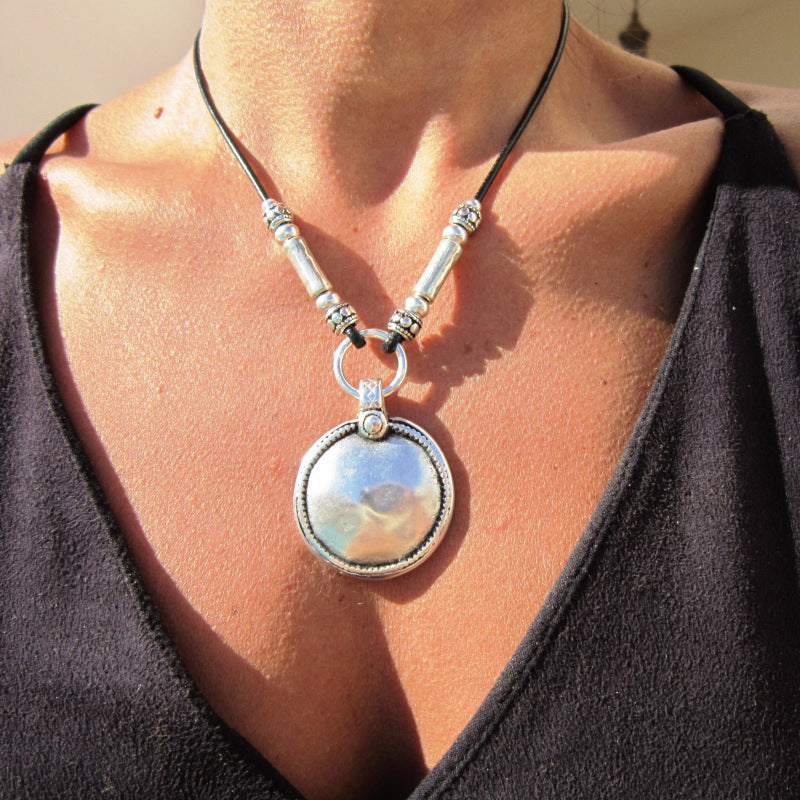 Silver Round Clavicle Necklace 