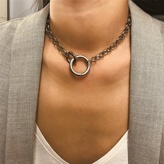 Hook and Chain Necklace 