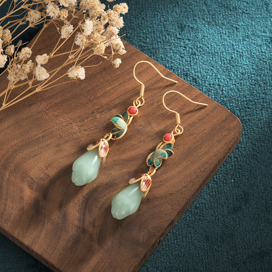 Gorgeous Vintage Dangling Earrings 