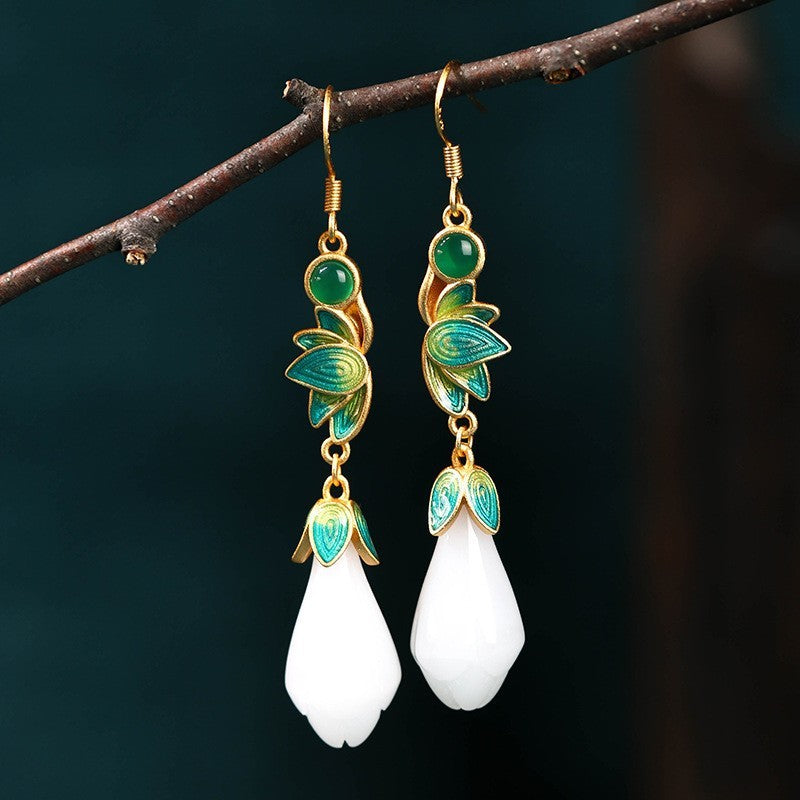 Gorgeous Vintage Dangling Earrings 
