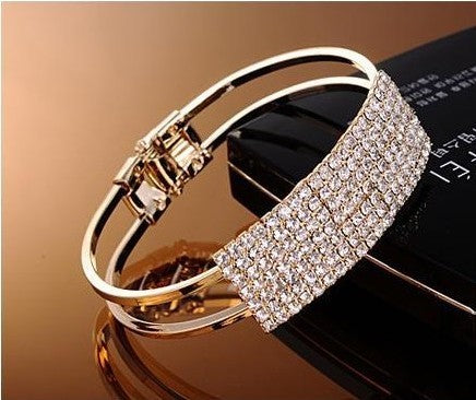 All Things Sparkly Bracelet 