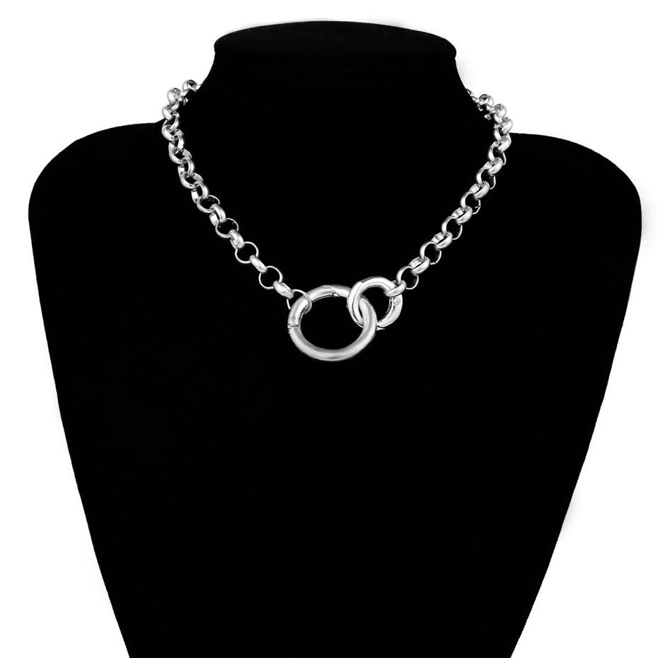Hook and Chain Necklace 