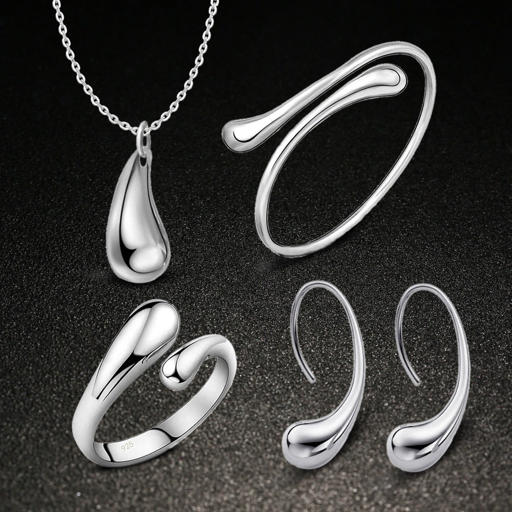 Mild Luxury Retro Silver Jewelry Suit