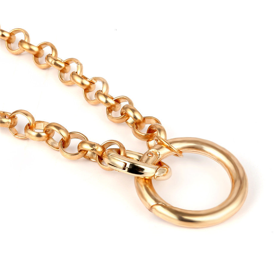 Hook and Chain Necklace 