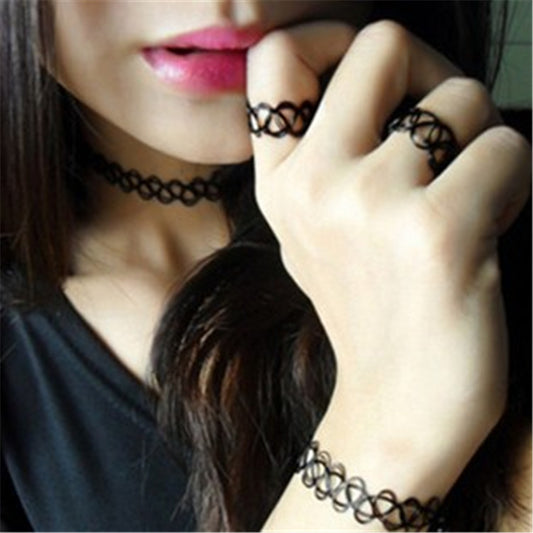 Fade to Black Jewelry Set