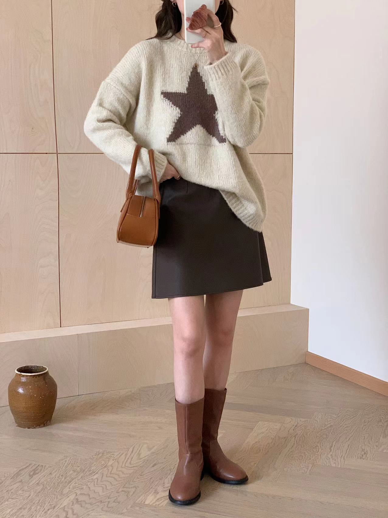 Retro Style Fashionable Simple Style Five-pointed Star Graffiti Round Neck Long Sleeve Sweater