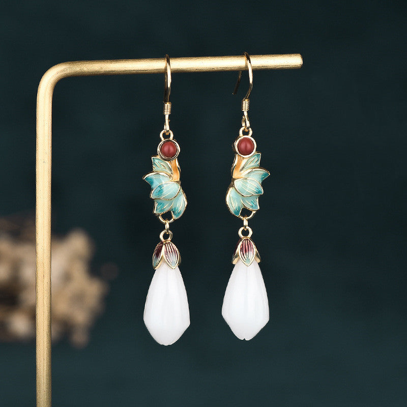 Gorgeous Vintage Dangling Earrings 