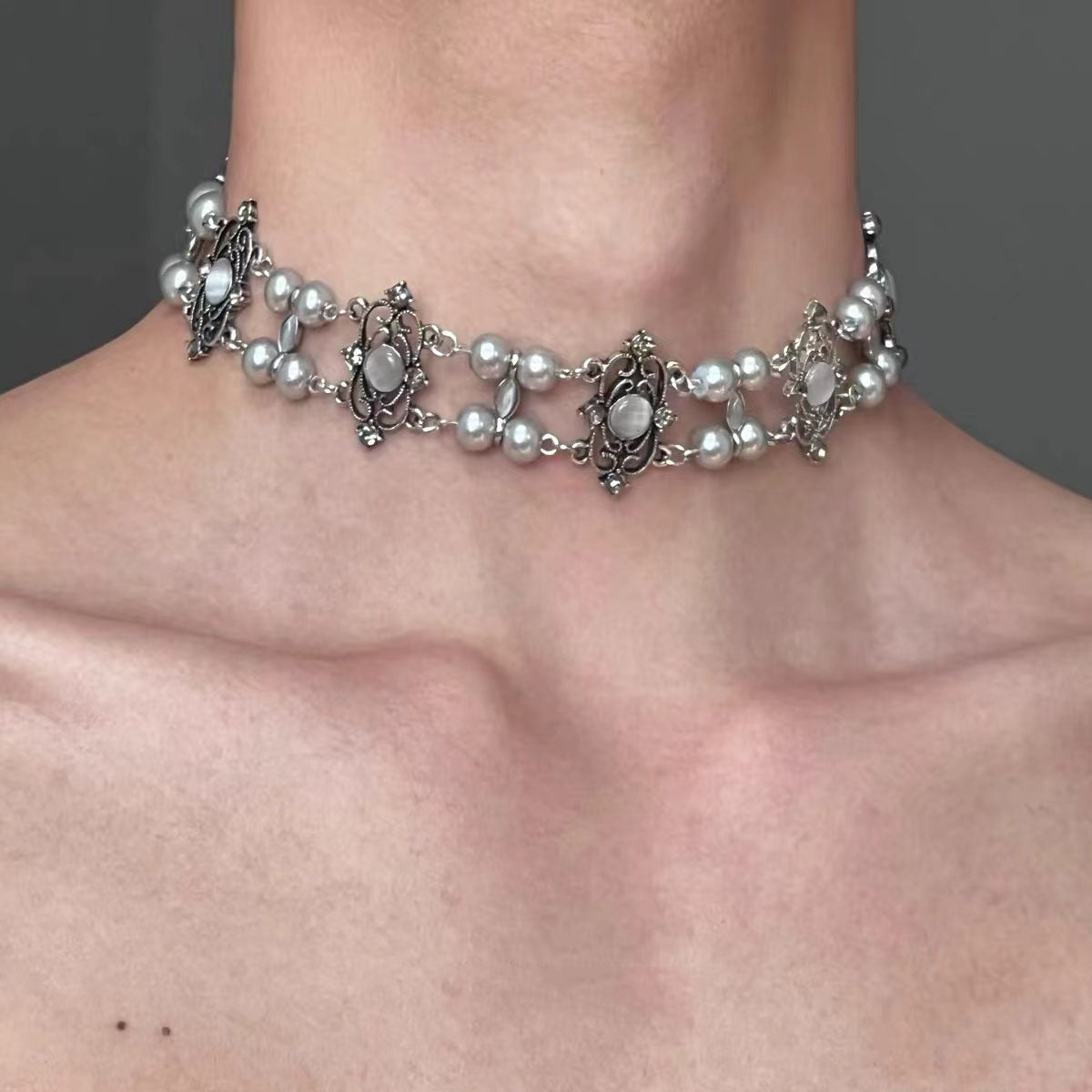 Pearl Choker 