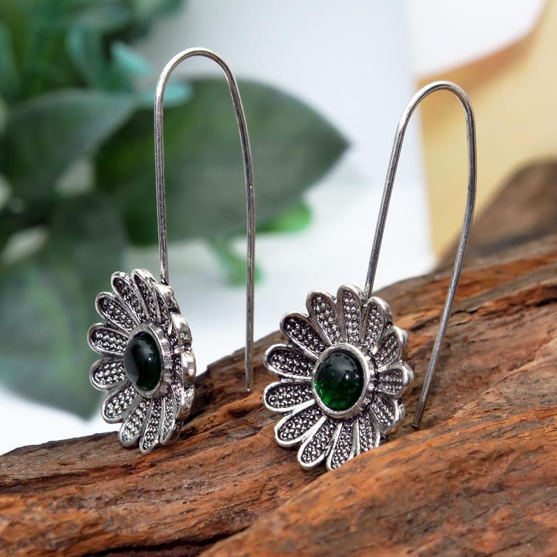 Creative Alloy Retro Flower Ear Jewelry